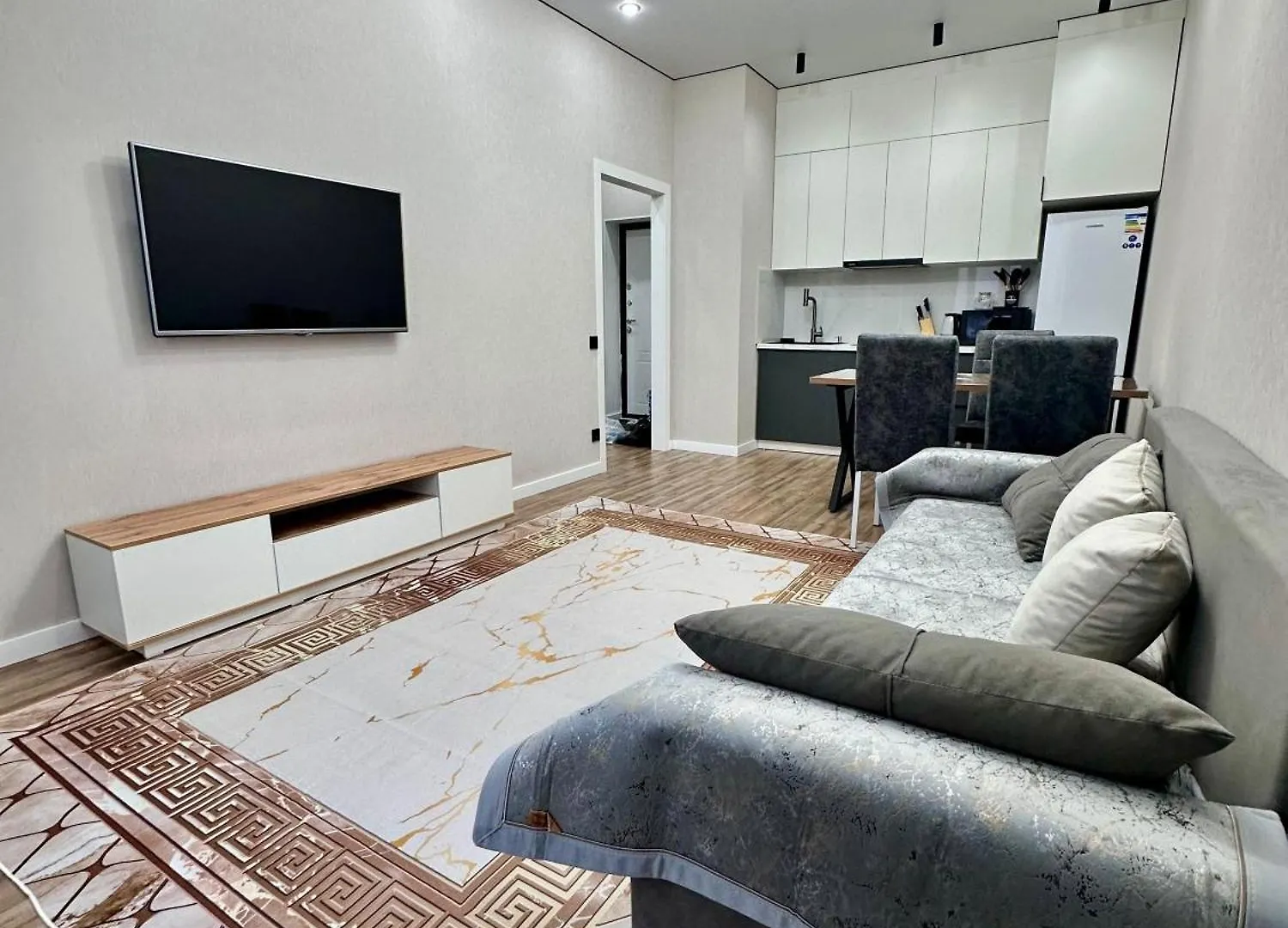 Gul Dala Apartments Уютная 2Х Комнатная Квартира 알마티